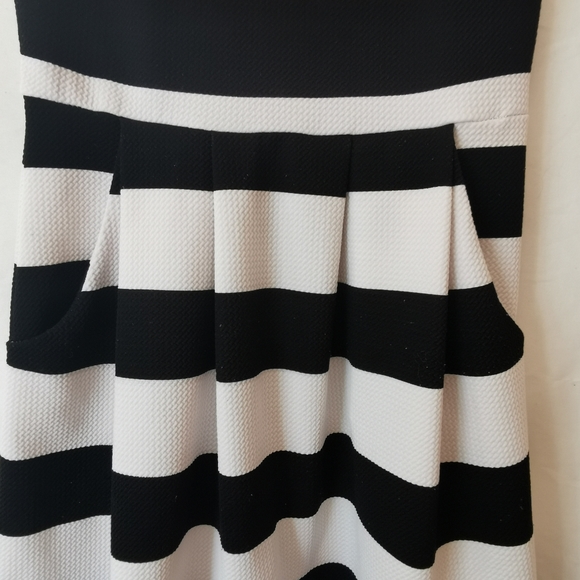 Charlotte Russe, medium - Picture 2 of 12